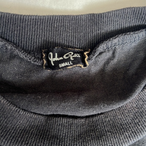 BRANDY MELVILLE GRAPHIC TEE - Picture 3 of 4